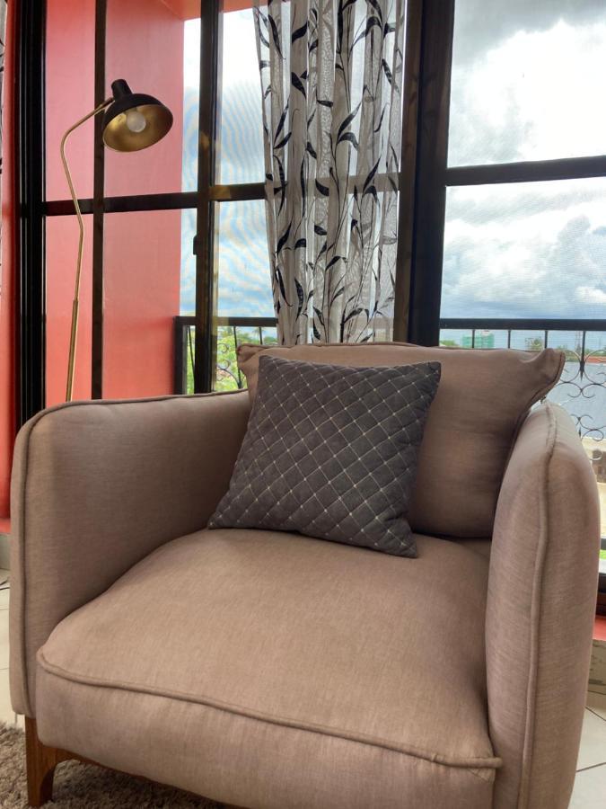 Thegatsbystyle By Jevas Apartamento Dar es Salaam Exterior foto